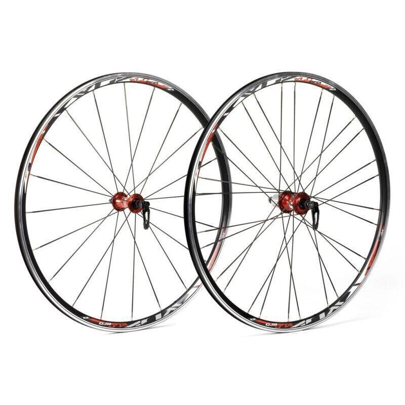 

Колесная пара Pro Racing WS - R02 Road 28 дюймов черный XLC, черный