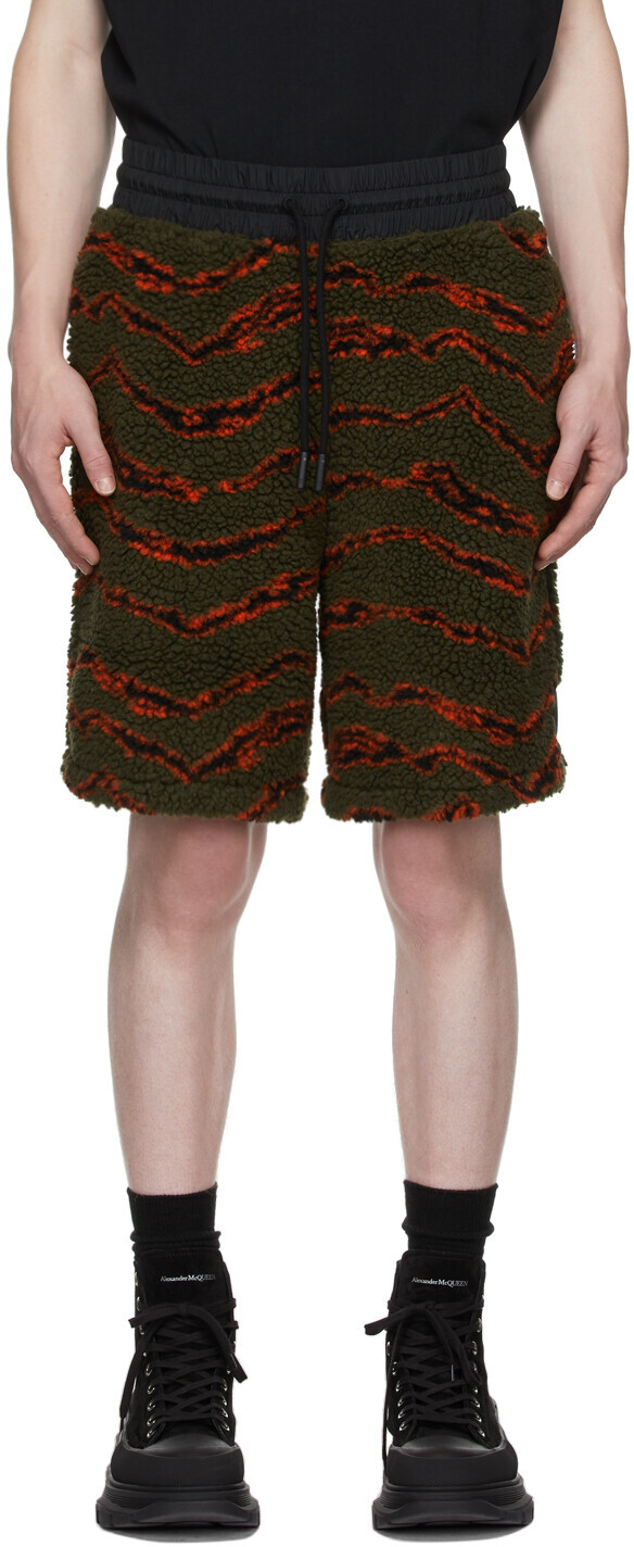 

Зеленые и оранжевые баскетбольные шорты с камуфляжным ворсом Marcelo Burlon County of Milan
