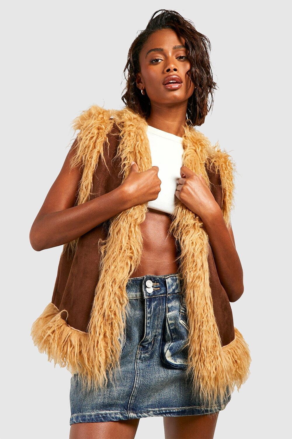 

Жилет с отделкой искусственного меха Boohoo, серый