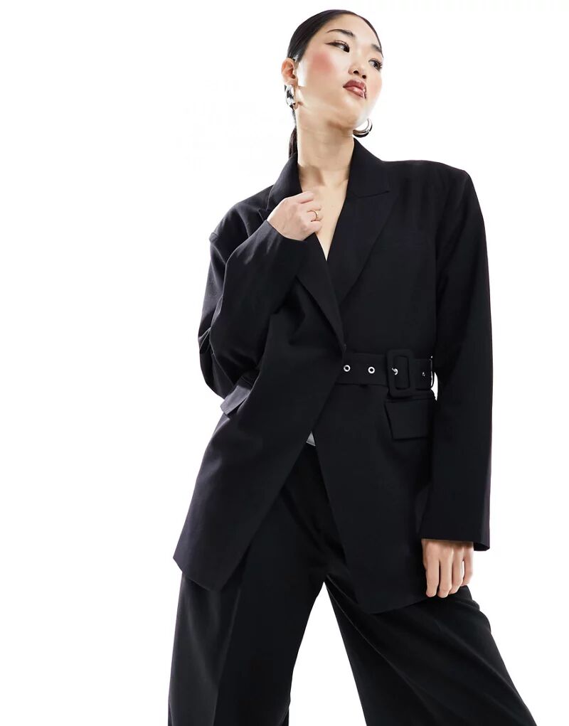 EDITED – Элегантный пиджак черного цвета с поясом