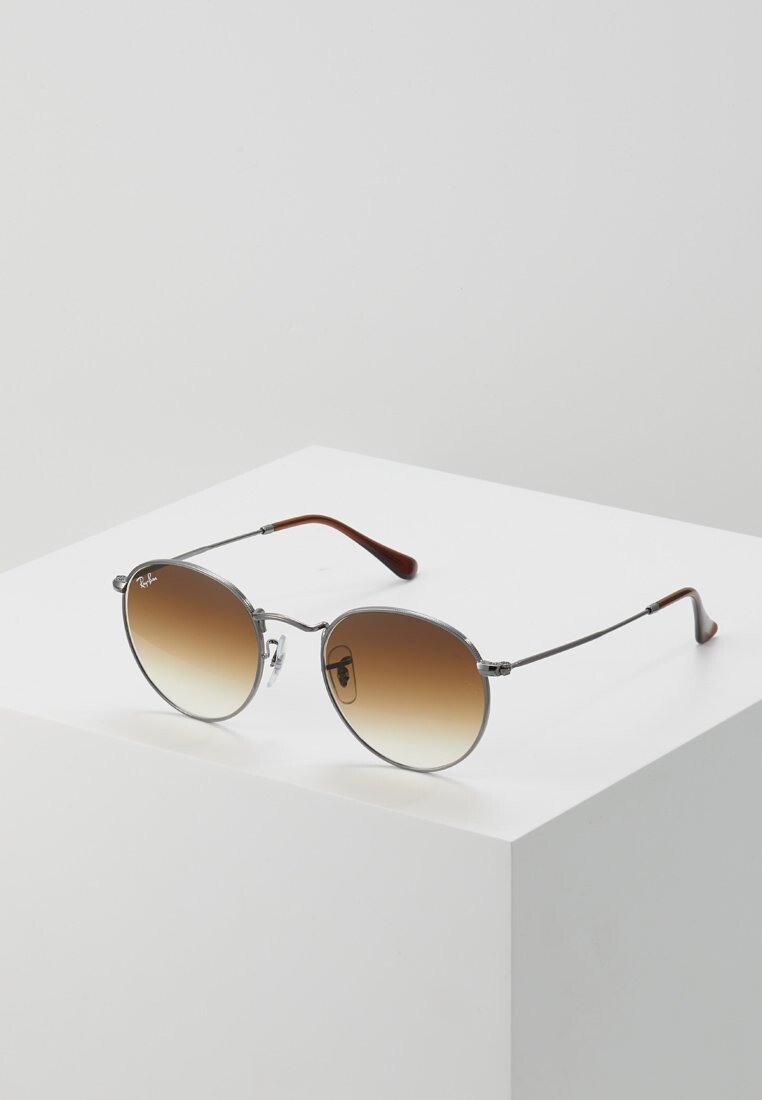 

Солнцезащитные очки Ray-Ban
