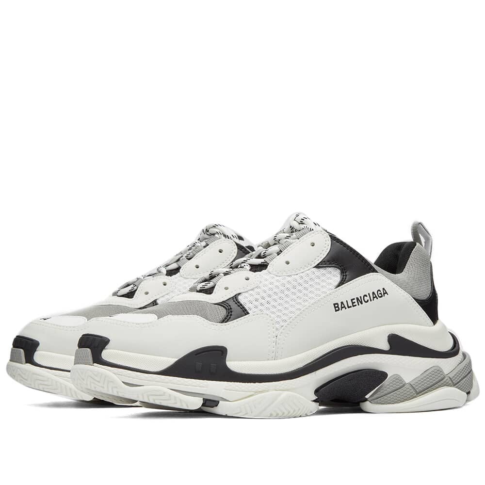 

Кроссовки Balenciaga Triple S Sneaker