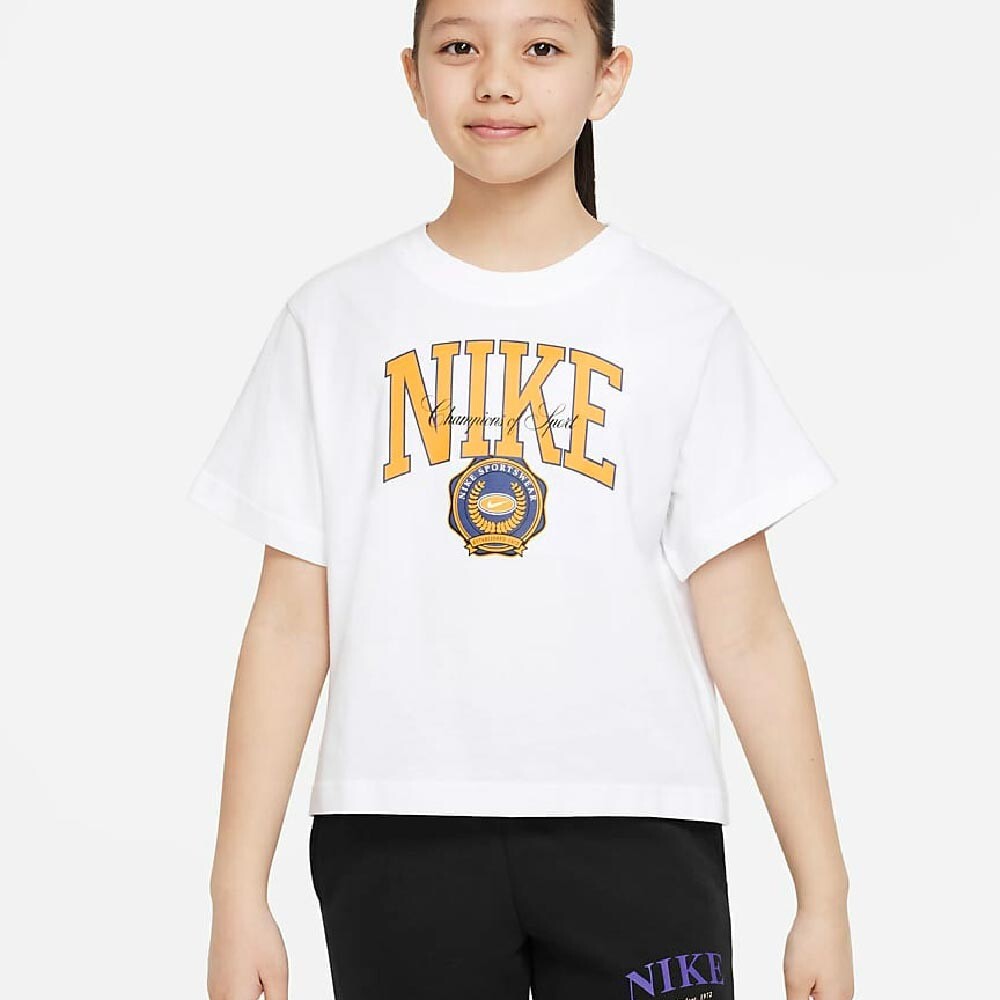 

Футболка Nike Sportswear Big Kids, белый/желтый