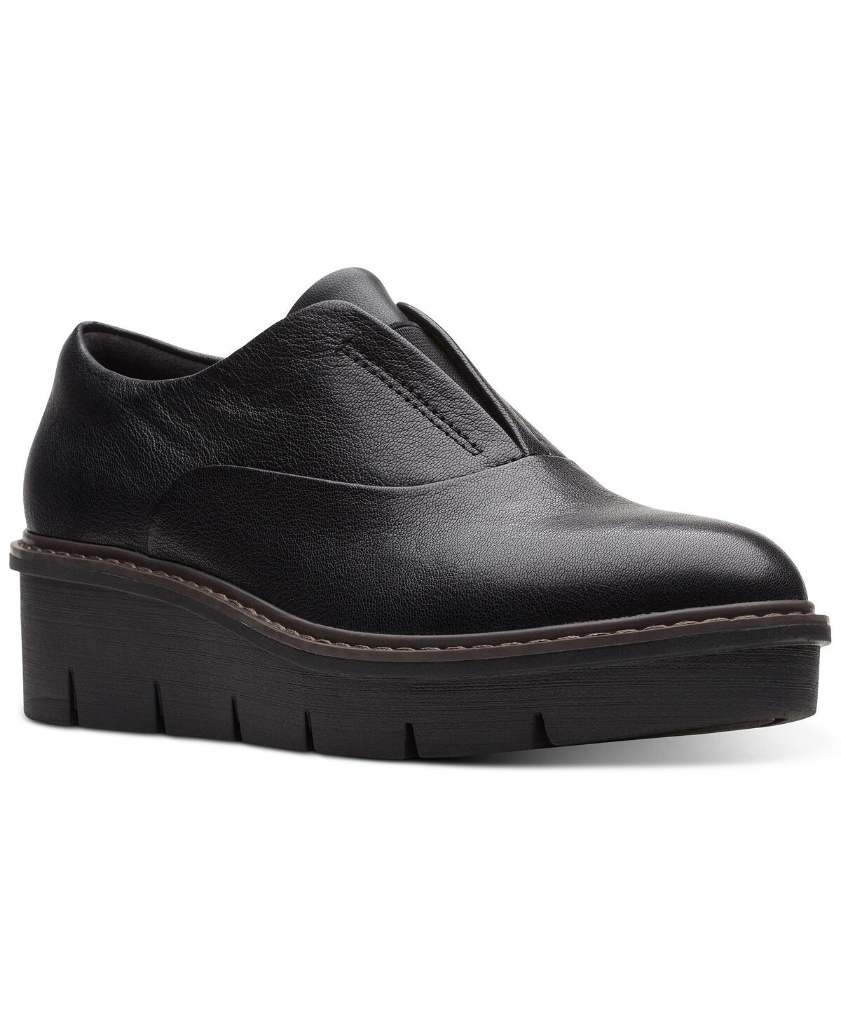 

Женские слипоны Airabell Sky на плоской подошве Clarks