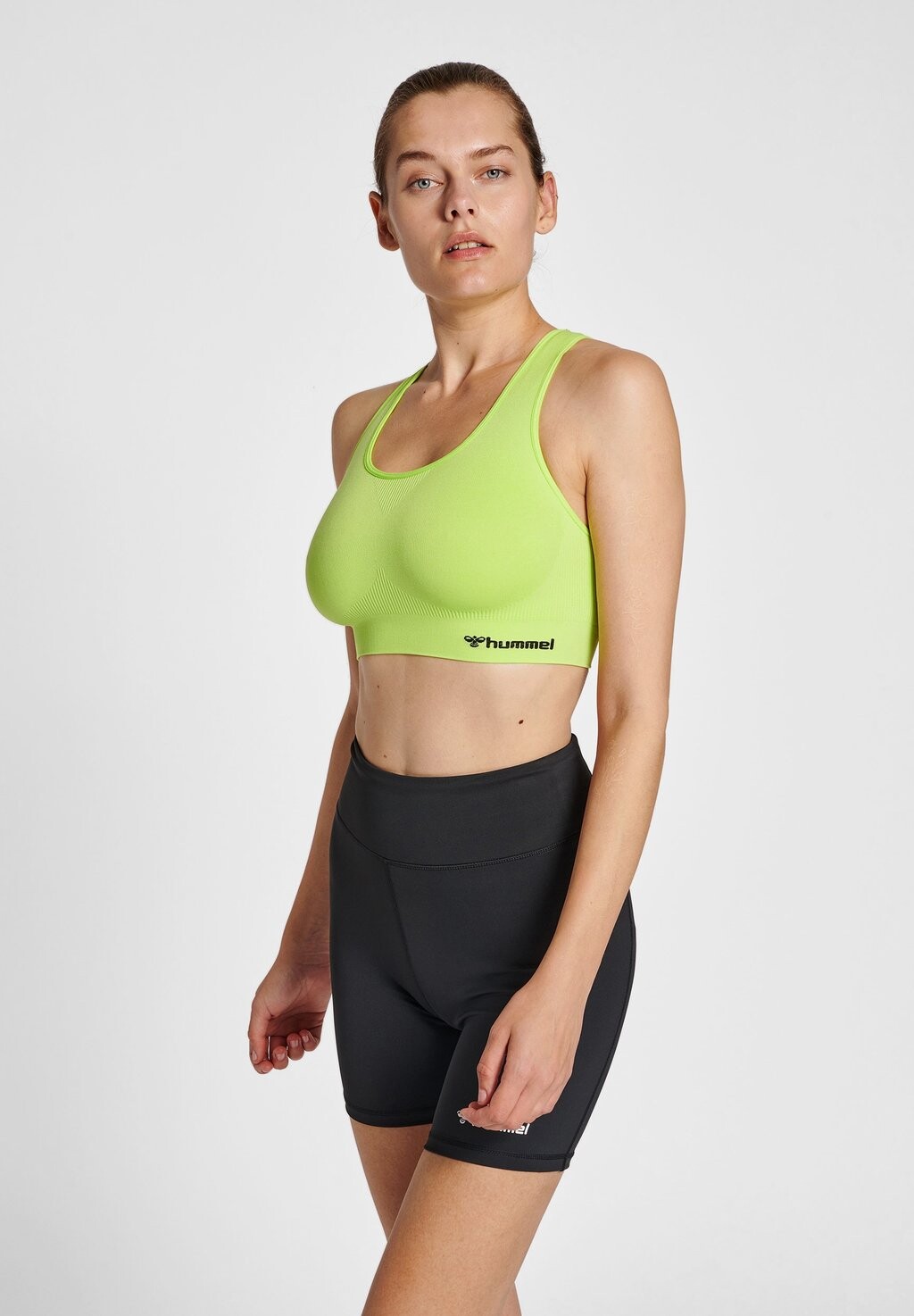 

Спортивный бюстгальтер со средней поддержкой Hummel, зеленый