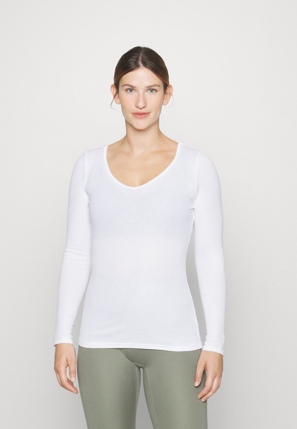 

Футболка с длинными рукавами V NECK GAP, оптический белый