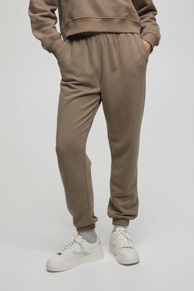 

Базовый спортивный костюм для бега PULL&BEAR