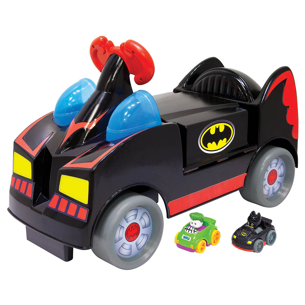 Детская машина-каталка Fisher Price Ride-On Batman Music набор фигурок бэтмен и джокер