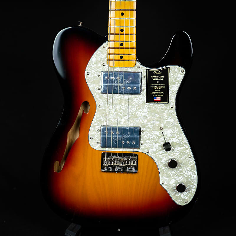 

Fender American VIntage II 1972 Telecaster Maple Fingerboard 3 Color Sunburst (V11018)