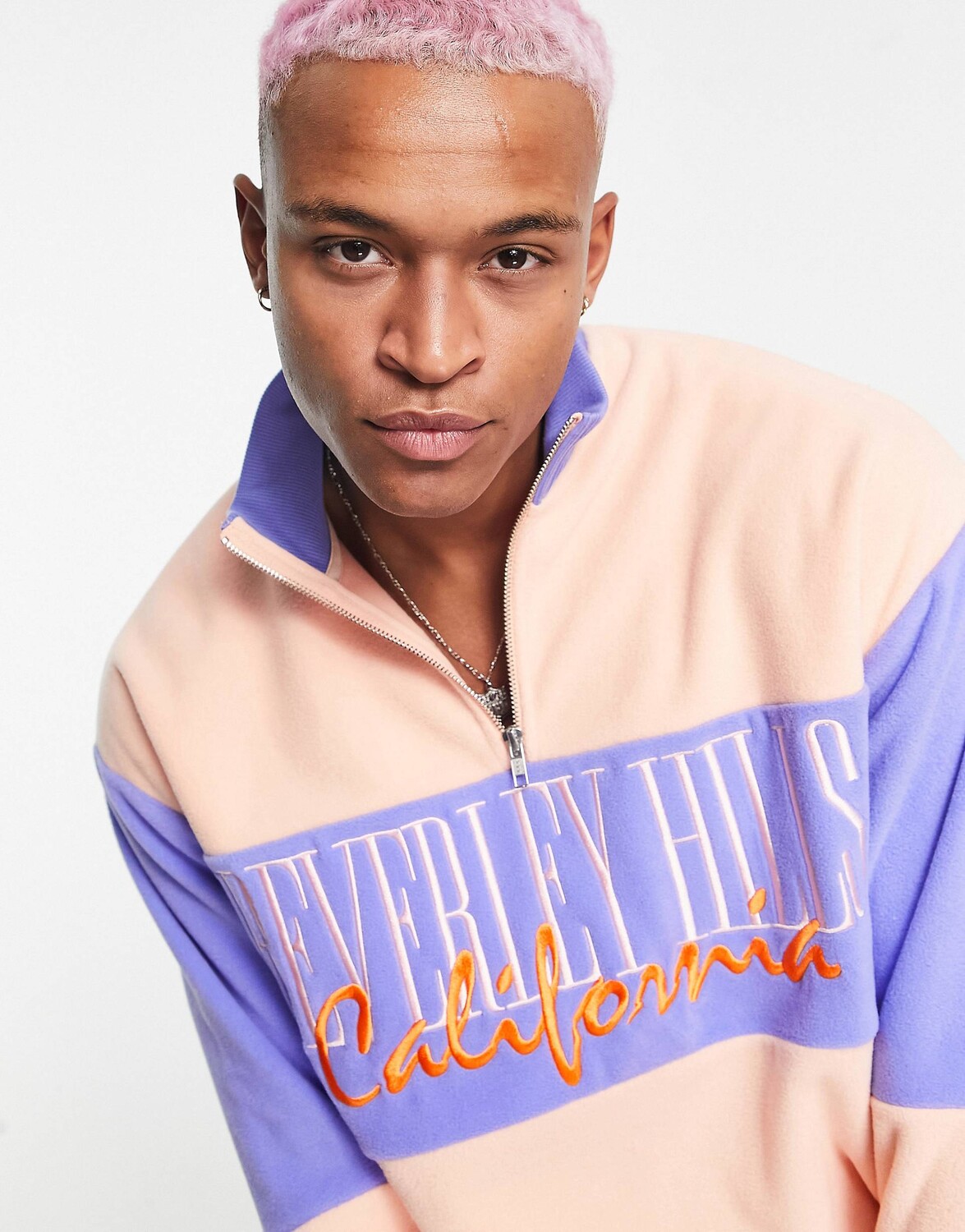 

Негабаритная толстовка из полярного флиса с молнией до середины бедра ASOS DESIGN розово-синего цвета в стиле колор-блок с городской вышивкой ASOS DESIGN, Синий