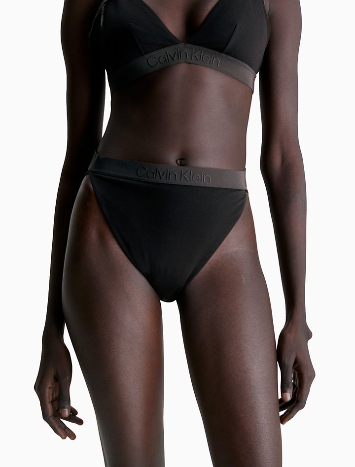 цена Плавки бикини Core Tonal с высокой талией Calvin Klein, черный