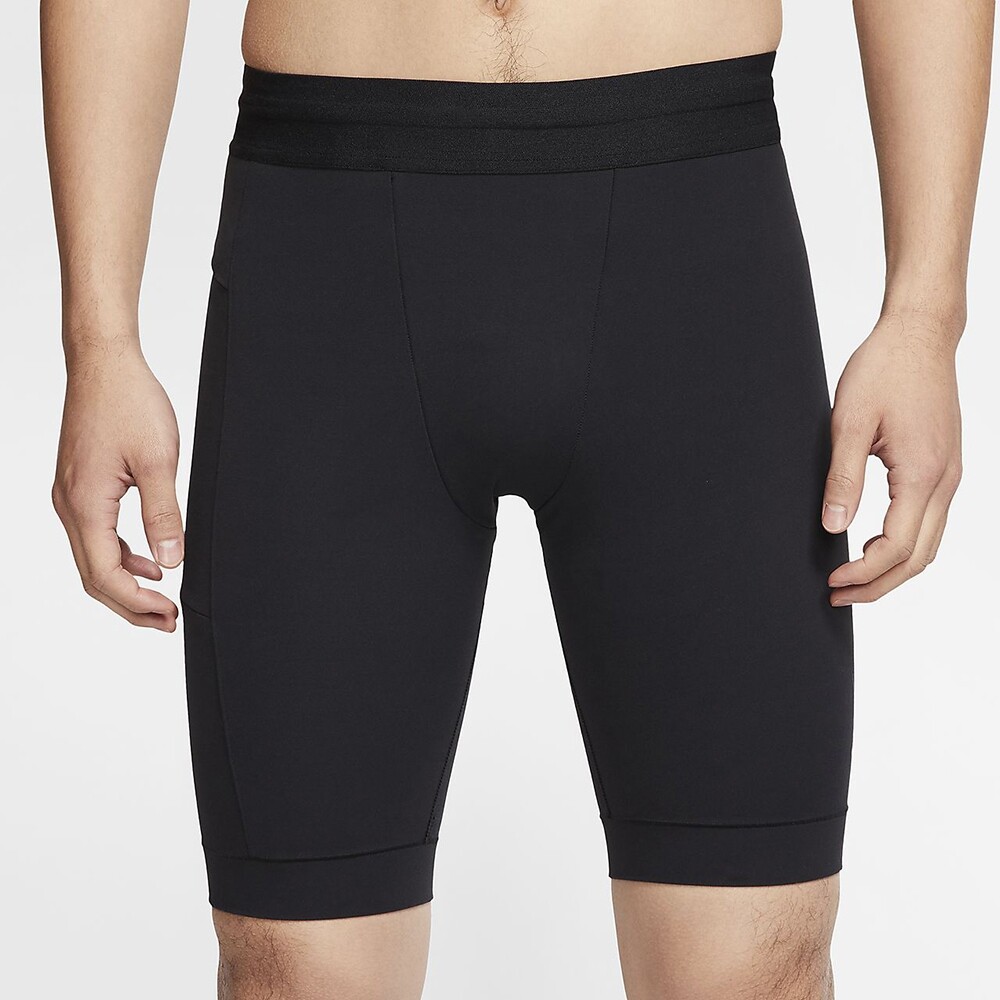 

Шорты Nike Infinalon Yoga Dri-fit, черный