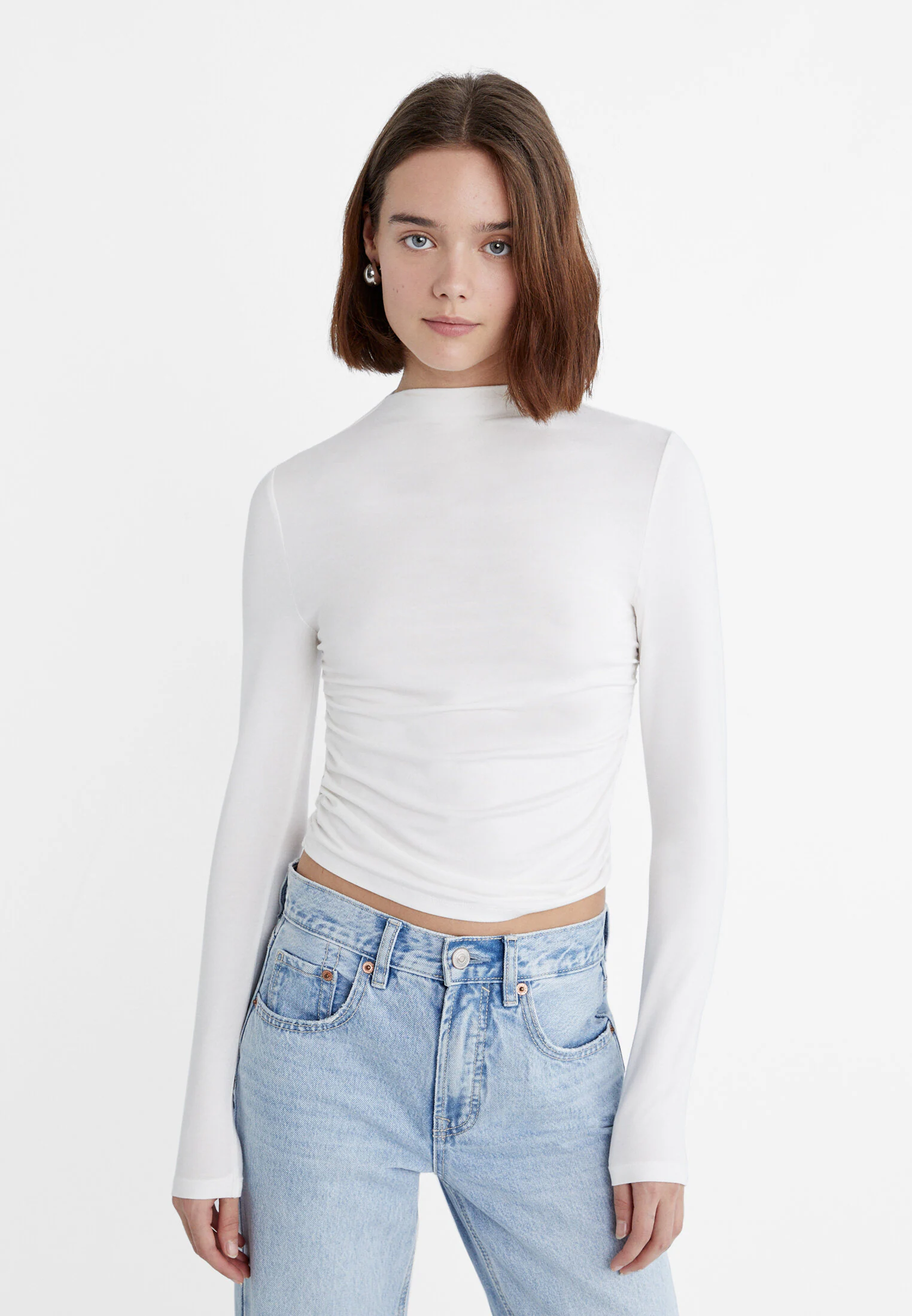 

Футболка из вискозы в сборе Stradivarius, экрю
