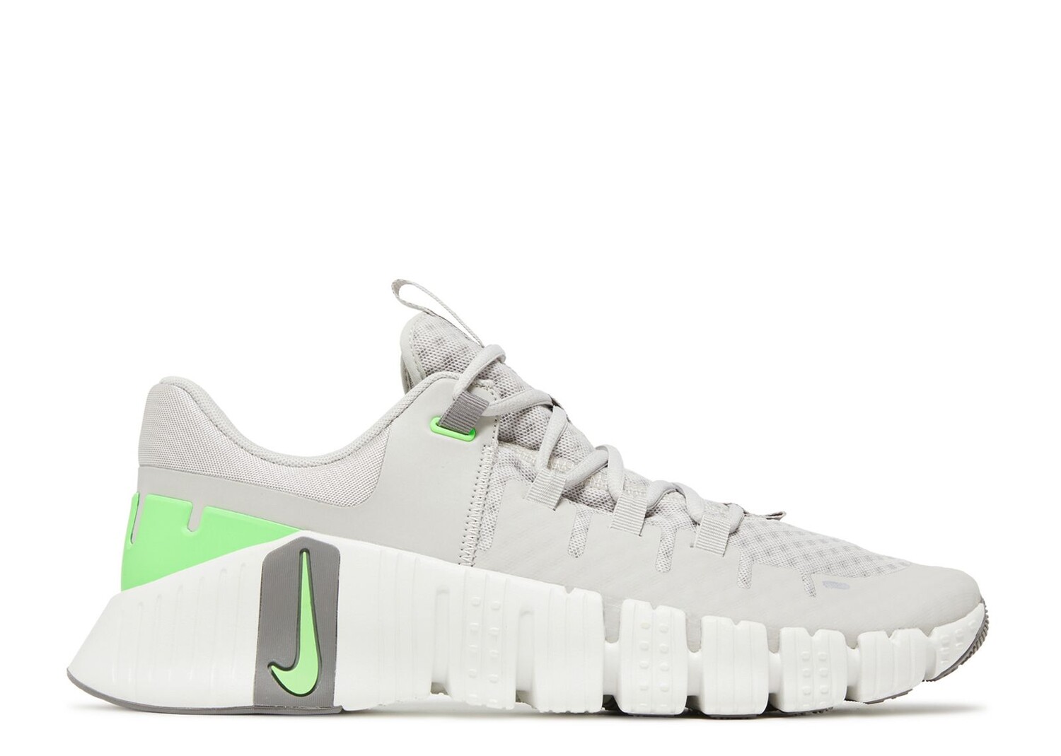 

Кроссовки Nike Free Metcon 5 'Iron Ore Green Strike', серый, Серый;белый