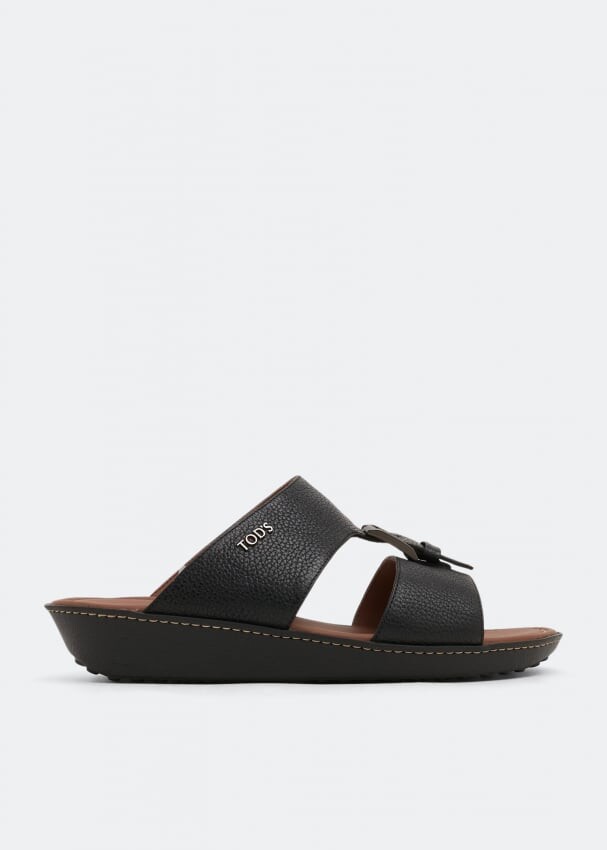 

Сандалии TOD'S Buckle leather sandals, черный