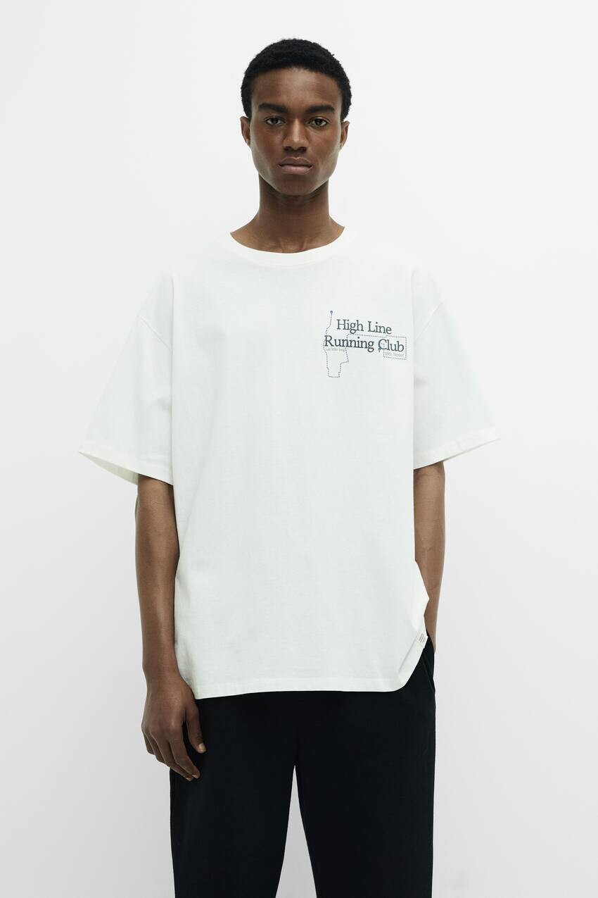 

Футболка с короткими рукавами и картой Нью-Йорка Pull&Bear, кремовый