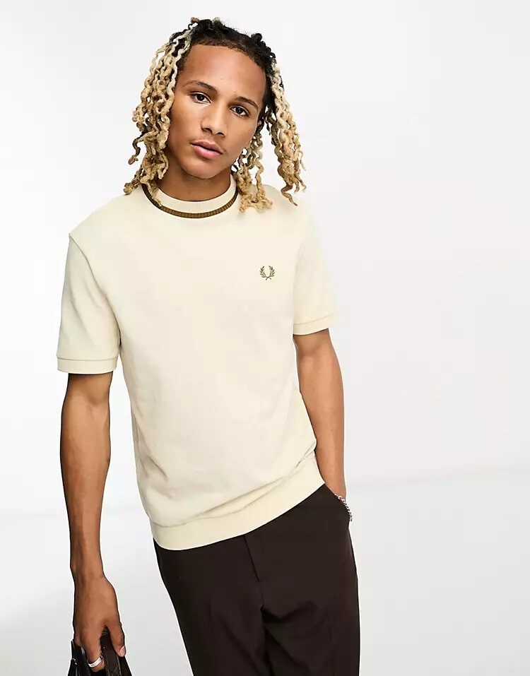 

Футболка Fred Perry Pique, бежевый