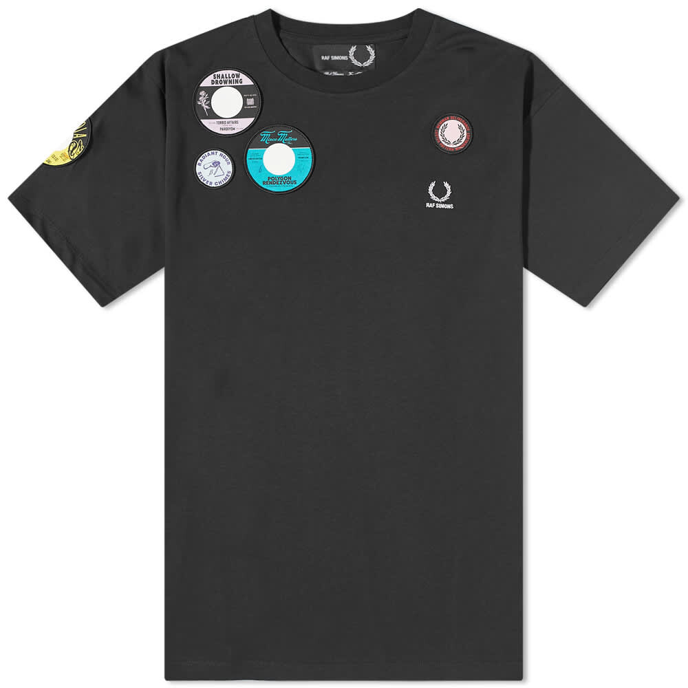 

Футболка Fred Perry x Raf Simons Oversized Patch Tee, Серый
