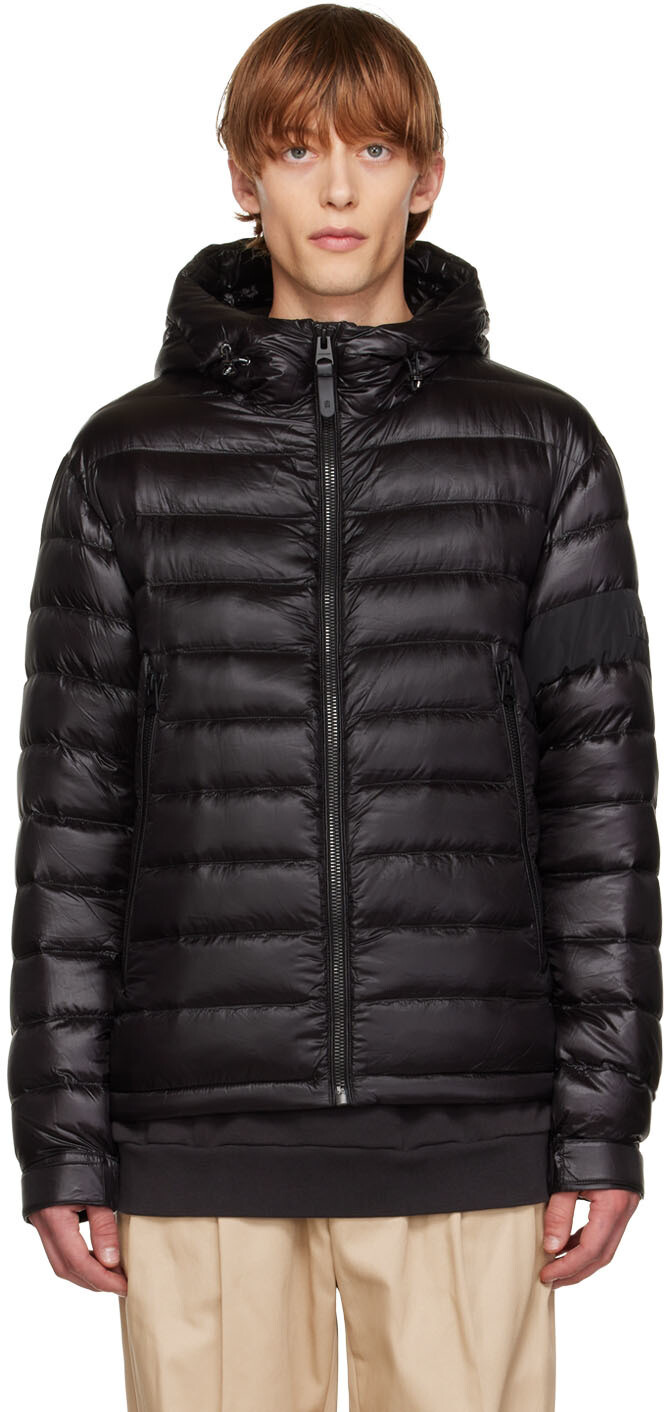 

Черный пуховик Keagan Mackage