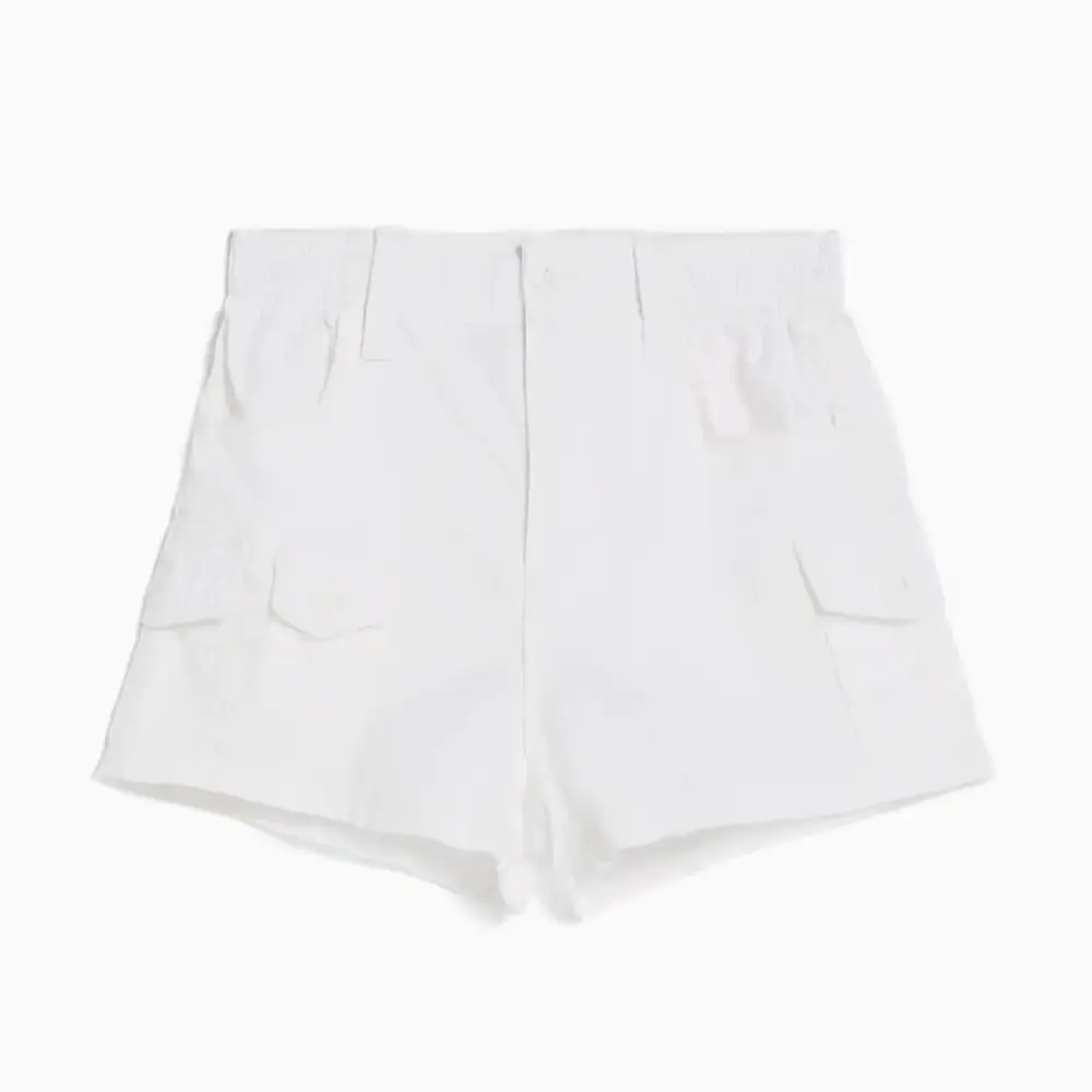 

Шорты Bershka Multi-Cargo Cotton, белый
