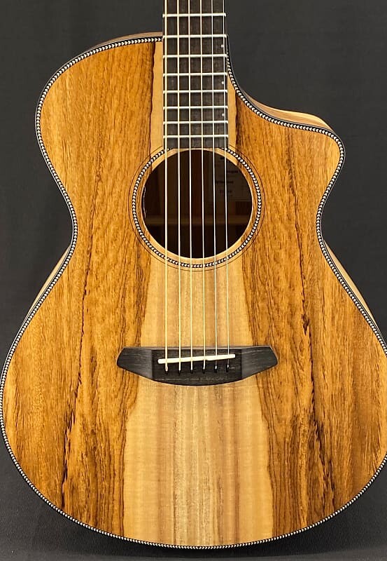 

Breedlove Oregon Concert CE Миртлвуд-Миртлвуд