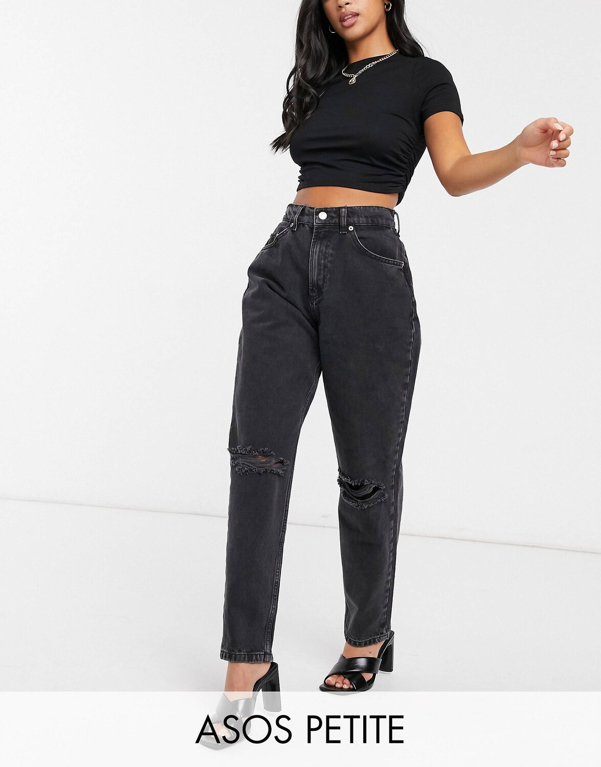 

Черные рваные джинсы с высокой посадкой ASOS DESIGN Petite