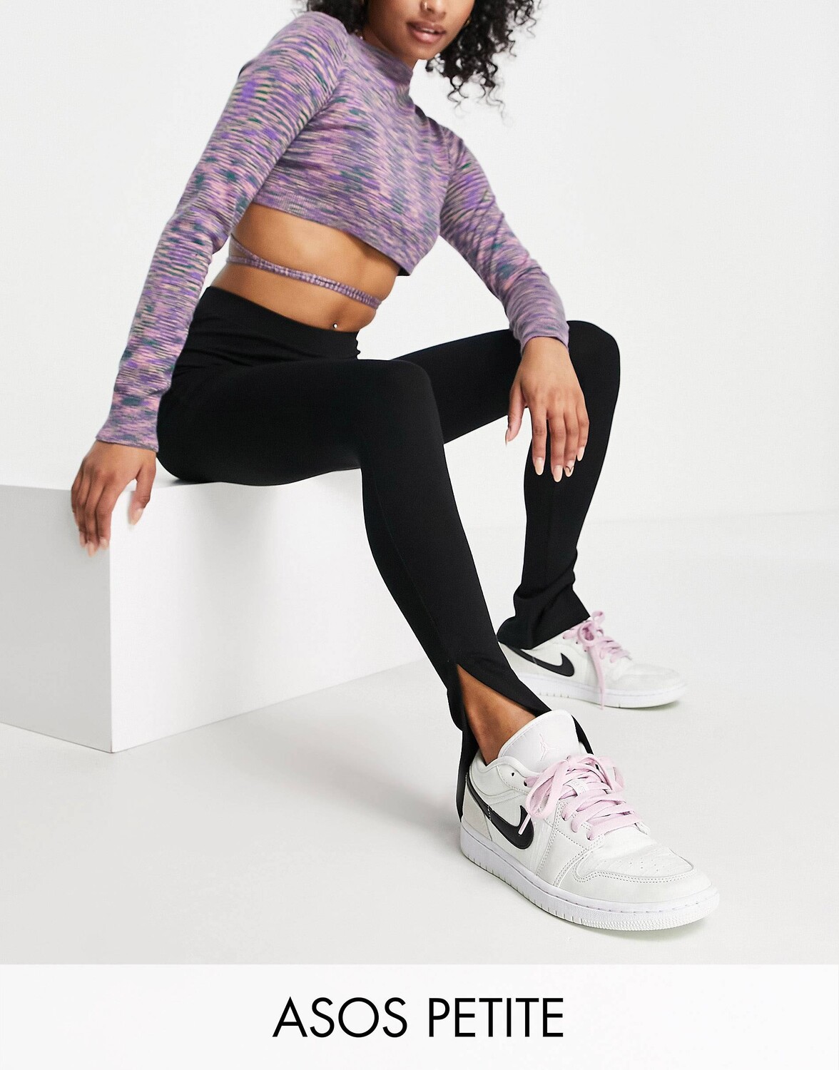 

Черные леггинсы с разрезом сбоку ASOS DESIGN Petite, Черный