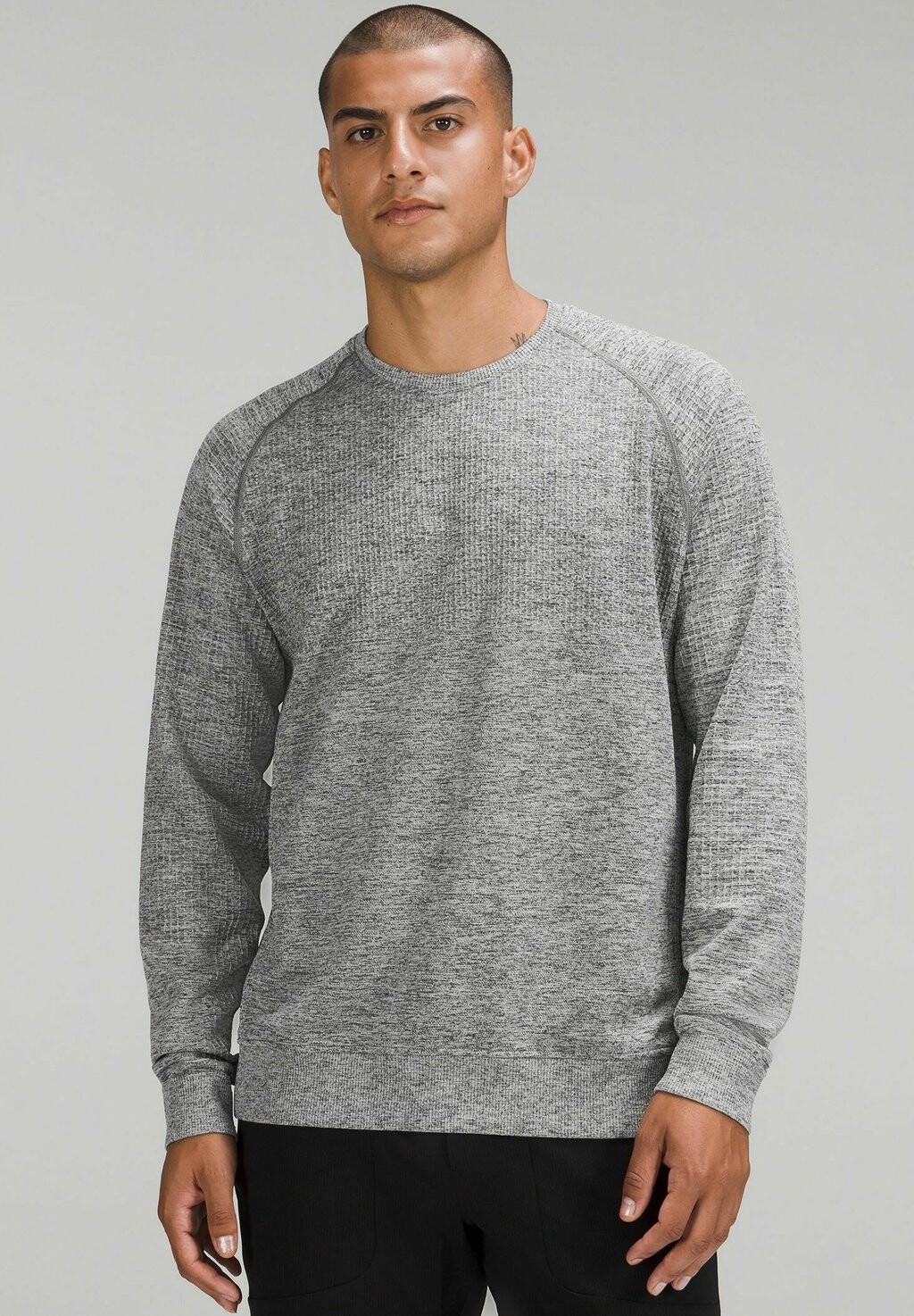 

Свитер lululemon