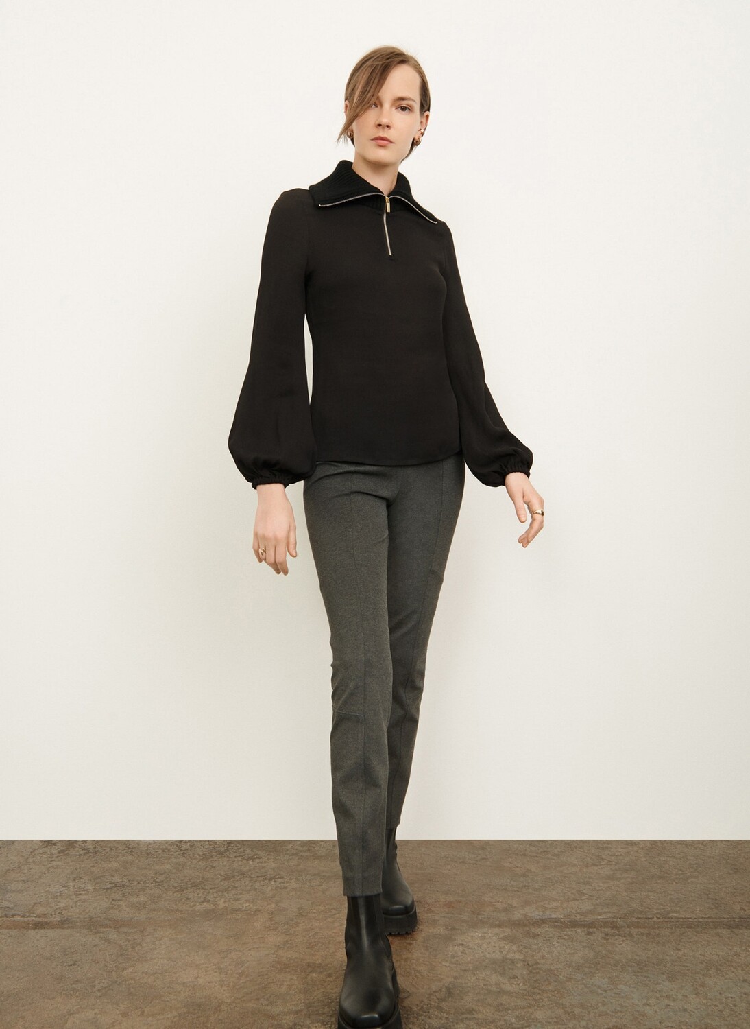 

Топ с длинным рукавом Donna Karan