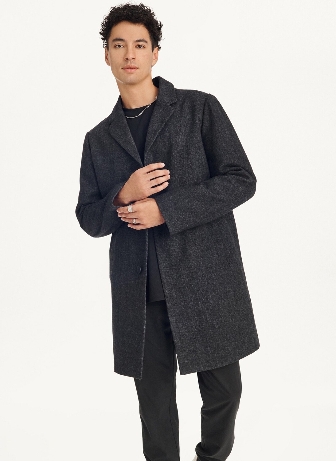 

Пальто с вырезом на воротнике без нагрудника DKNY