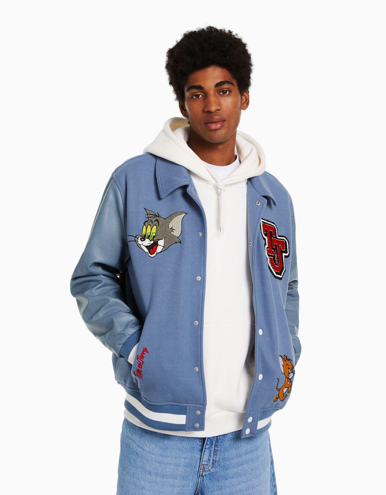 Куртка Bershka Tom&Jerry Patch, синий – купить по выгодным ценам с  доставкой из-за рубежа через сервис «CDEK.Shopping»