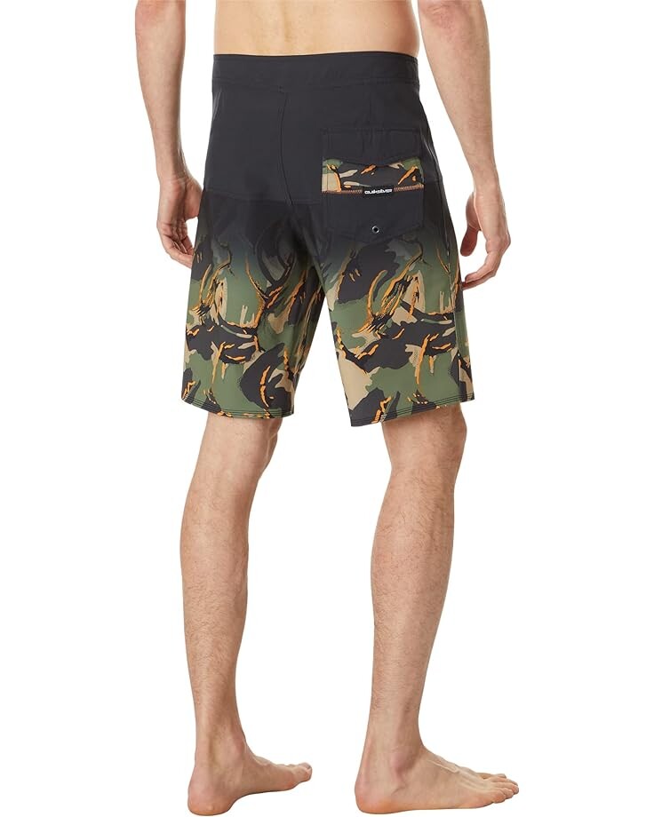

Шорты для плавания Quiksilver Surfsilk Panel 20" Boardshorts, цвет Black 3