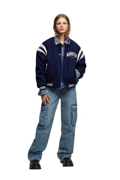 

Куртка-бомбер для колледжа PULL&BEAR