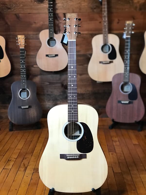 

Martin DX2E-01 • Серия X • Электроакустическая гитара • с сумкой для переноски