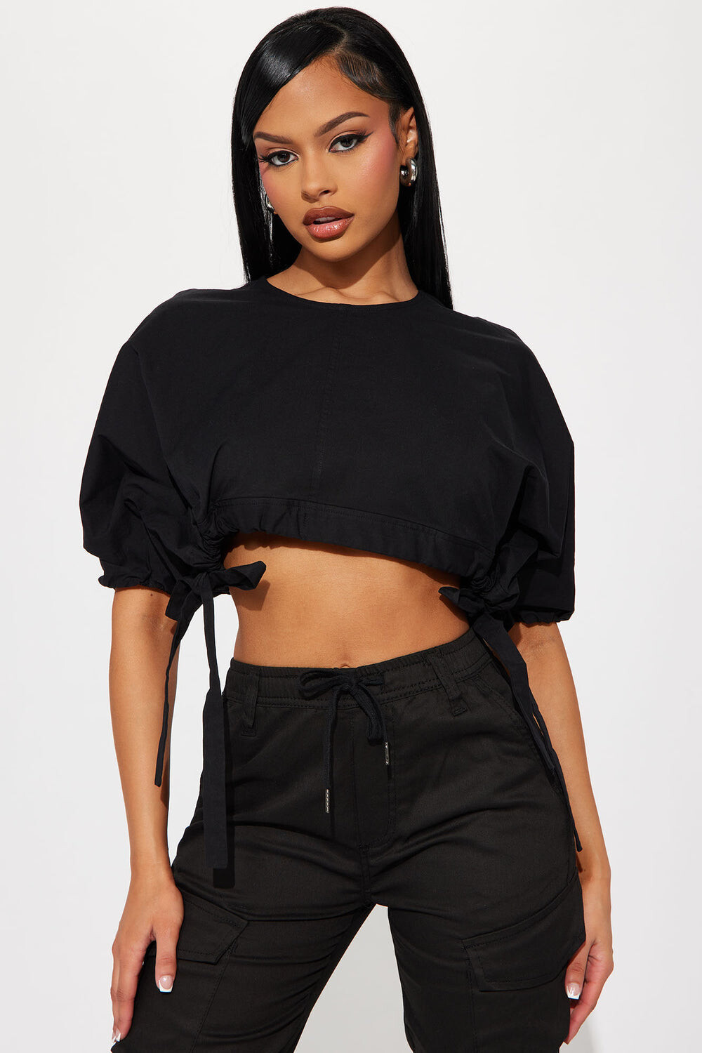 

Топ Fashion Nova IT10975, черный
