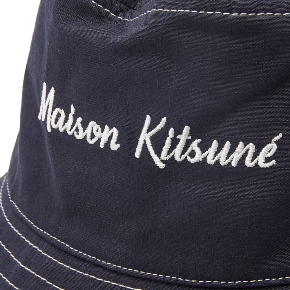 

Панама из спецодежды Maison Kitsune