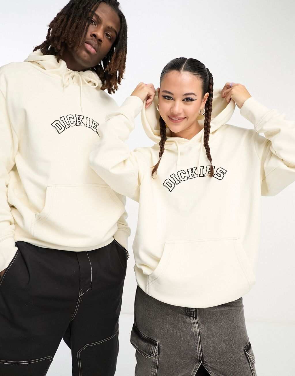 

Белоснежная худи с вышитым логотипом Dickies West Vale