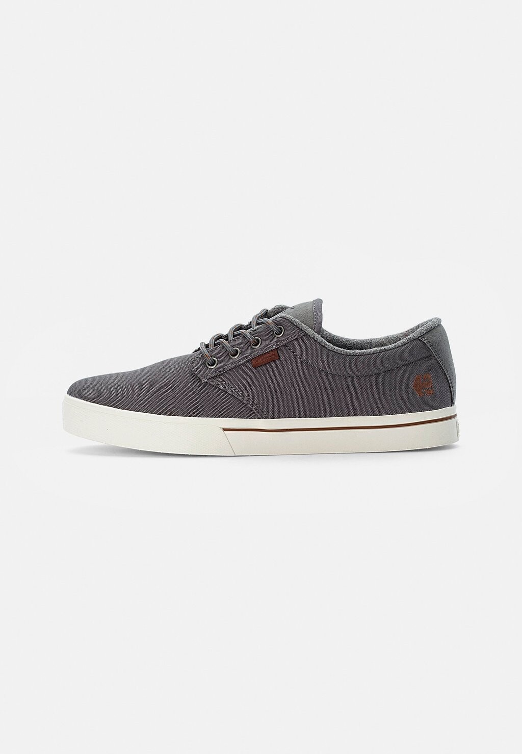 

Обувь для скейтборда Etnies