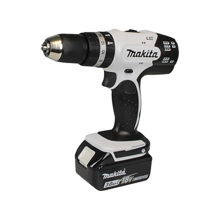 

Аккумуляторная ударная дрель Makita 18 В белого цвета / 3,0 Ач, 2 аккумулятора + зарядное устройство в переносном футляр