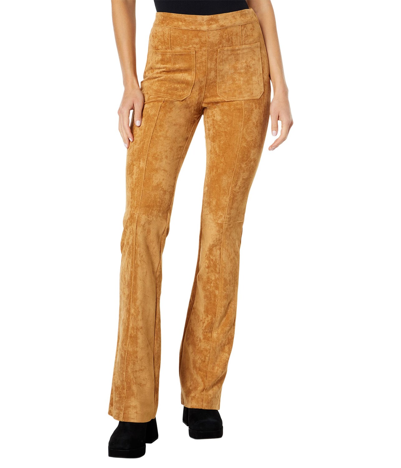 

Брюки Blank NYC, Faux Suede Patch Pocket Mini Bootcut Pants in Toasted Caramel, Коричневый