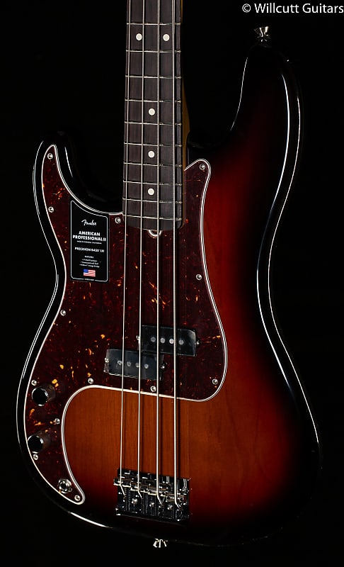 Бас-гитара Fender American Professional II Precision Bass 3-Color Sunburst для левой руки — US210010529-8.84 lbs