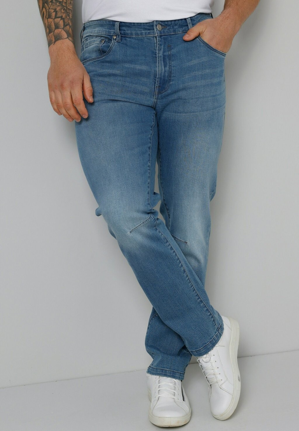 

Джинсы прямого кроя John F. Gee, цвет bleached denim