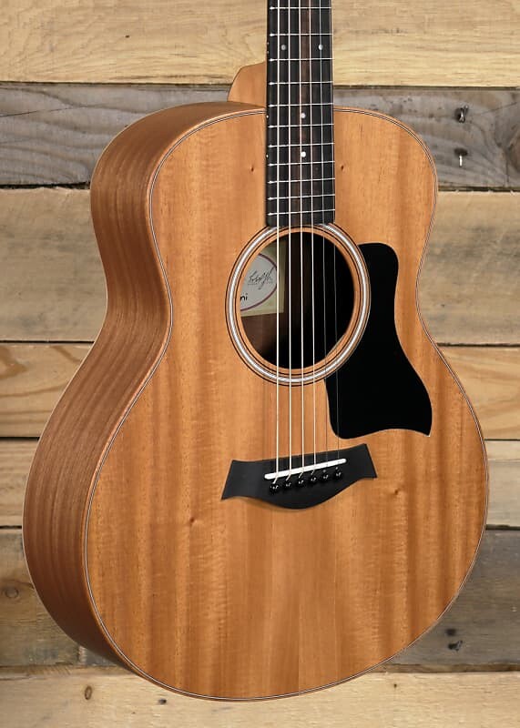 

Акустическая гитара Taylor GS Mini из красного дерева, натуральная, с чехлом для переноски Taylor GS Mini Guitar Natural w/ Gigbag