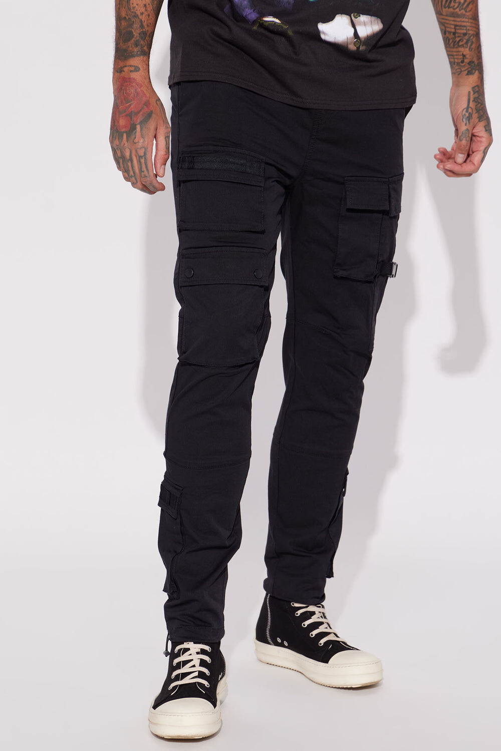 

Брюки карго Fashion Nova FNMK391, черный