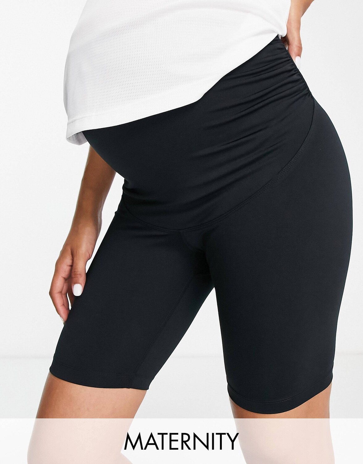 

Шорты-леггинсы с вырезом на ягодицах ASOS 4505 Maternity icon