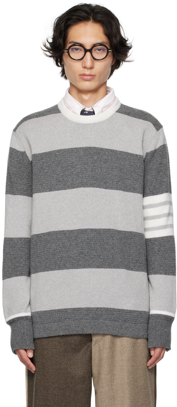 

Серый свитер с 4 полосками Thom Browne