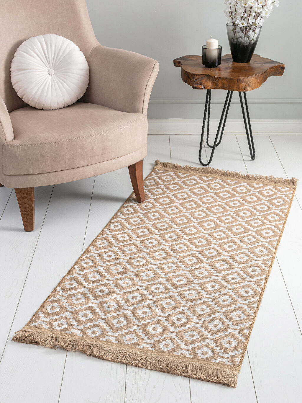 

Ковер с кисточками и узором 75x150 см LCW Home