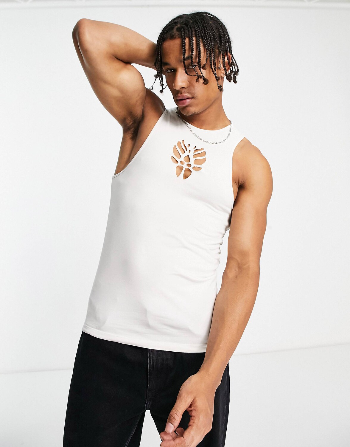 

Кремовый жилет с татуировкой ASOS DESIGN
