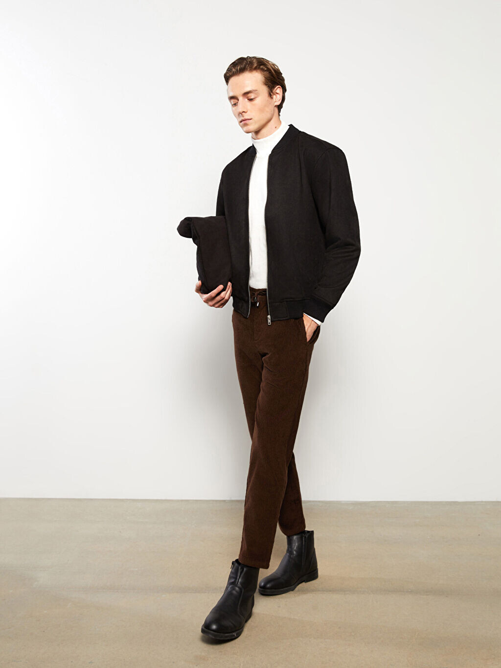 

Бархатные мужские брюки Slim Fit LCW Vision, Коричневый