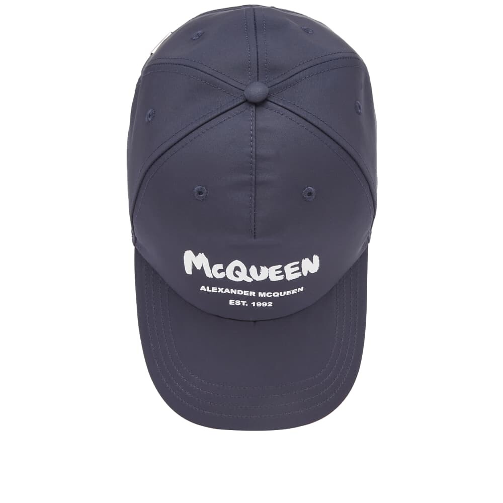 

Кепка с логотипом в тон Alexander McQueen